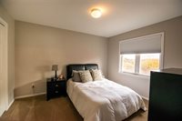 4332 Ashley Park Drive, West Des Moines, IA 50265