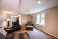 4332 Ashley Park Drive, West Des Moines, IA 50265