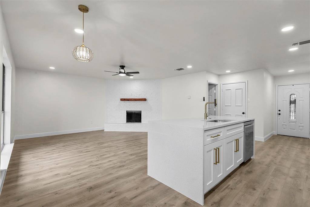 520 Meadow Street, Saginaw, TX 76179