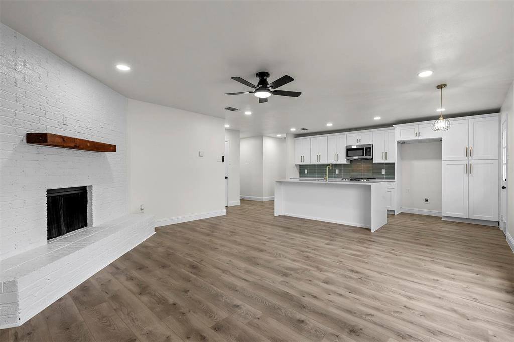 520 Meadow Street, Saginaw, TX 76179