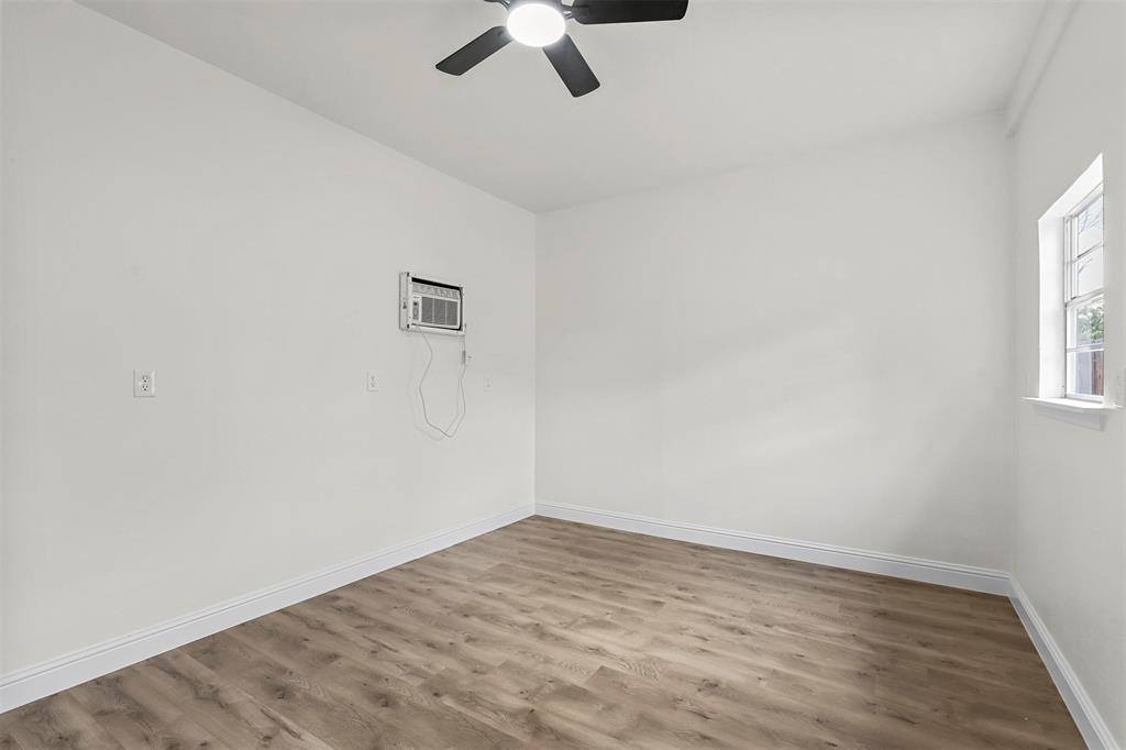 520 Meadow Street, Saginaw, TX 76179