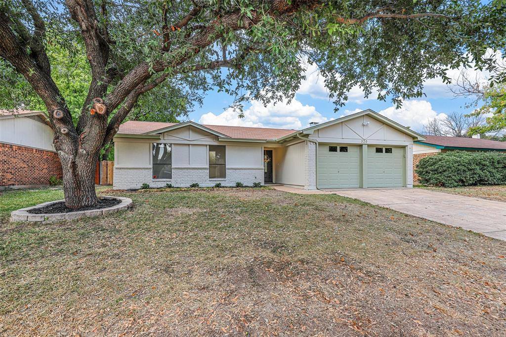 520 Meadow Street, Saginaw, TX 76179