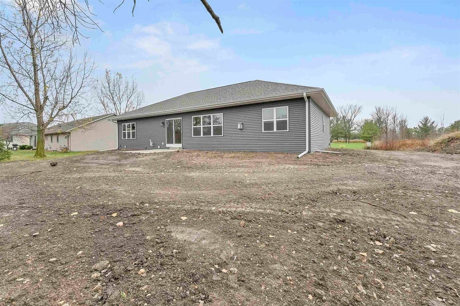 240 Fairway Drive, Luxemburg, WI 54217