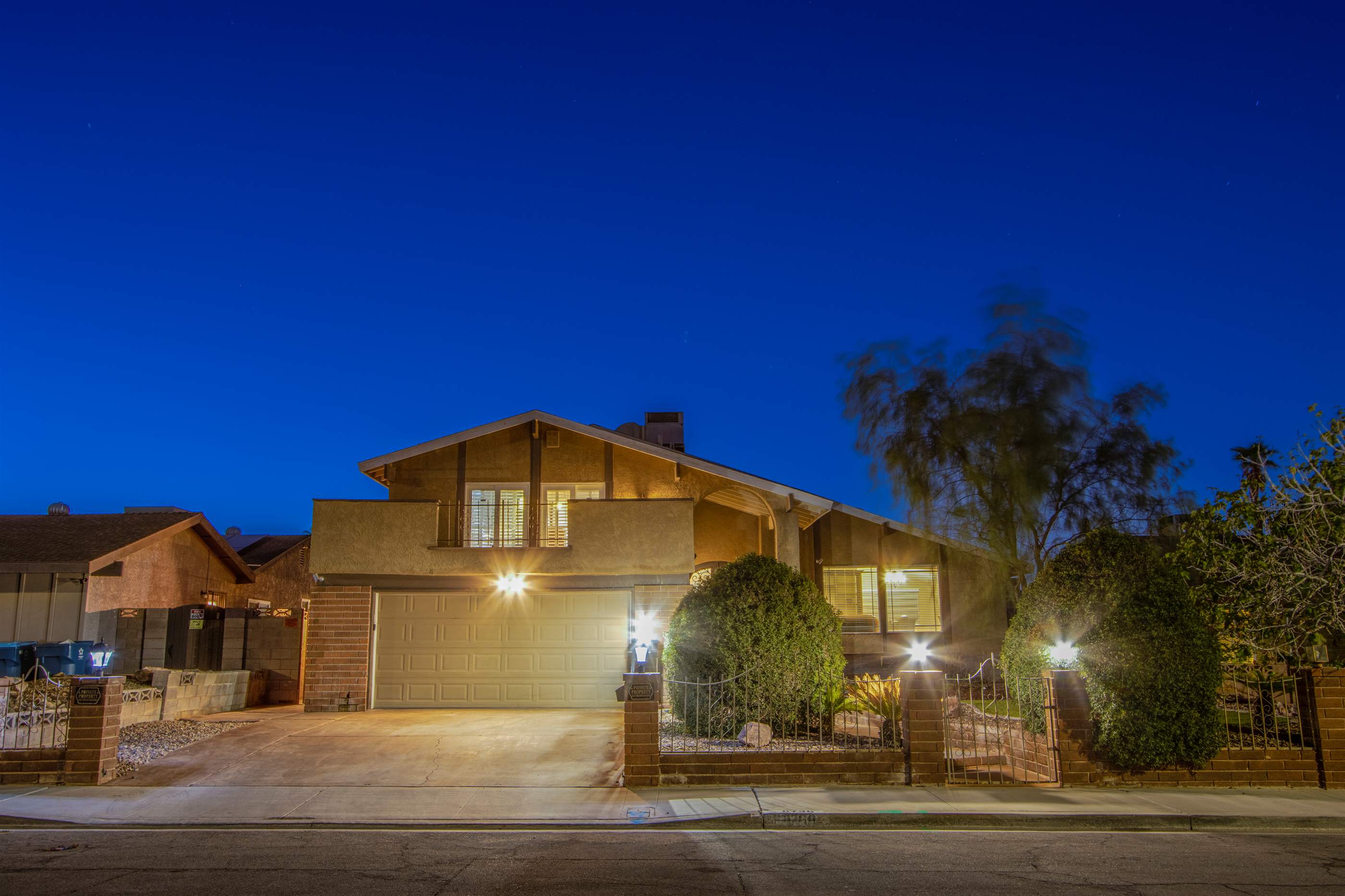 6736 Groveview, Las Vegas, NV 89103