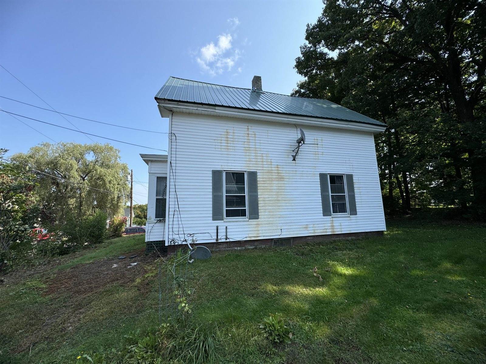 8 School Street, Sangerville, ME 04479