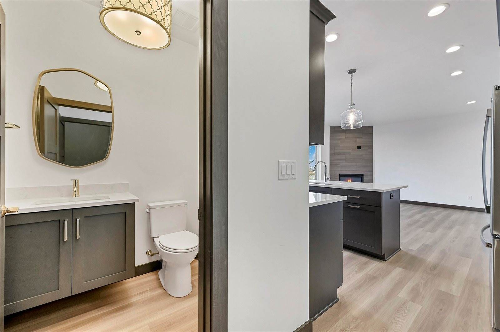 486 Aldon Circle, Green Bay, WI 54304