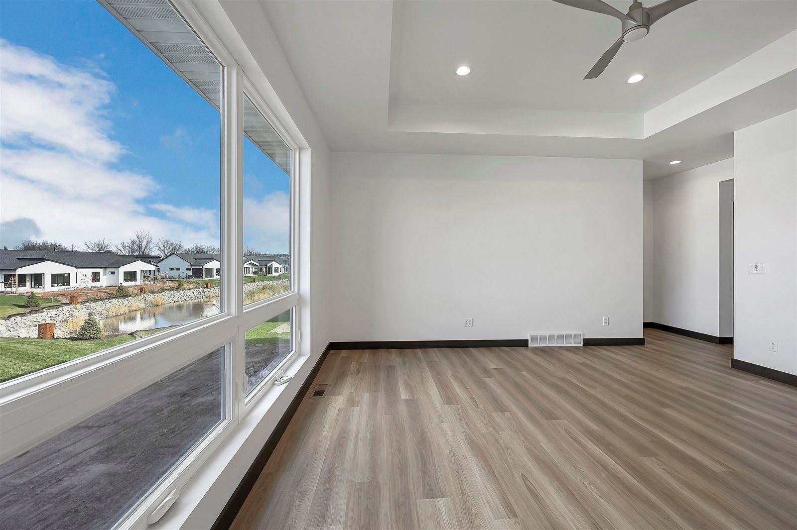 486 Aldon Circle, Green Bay, WI 54304