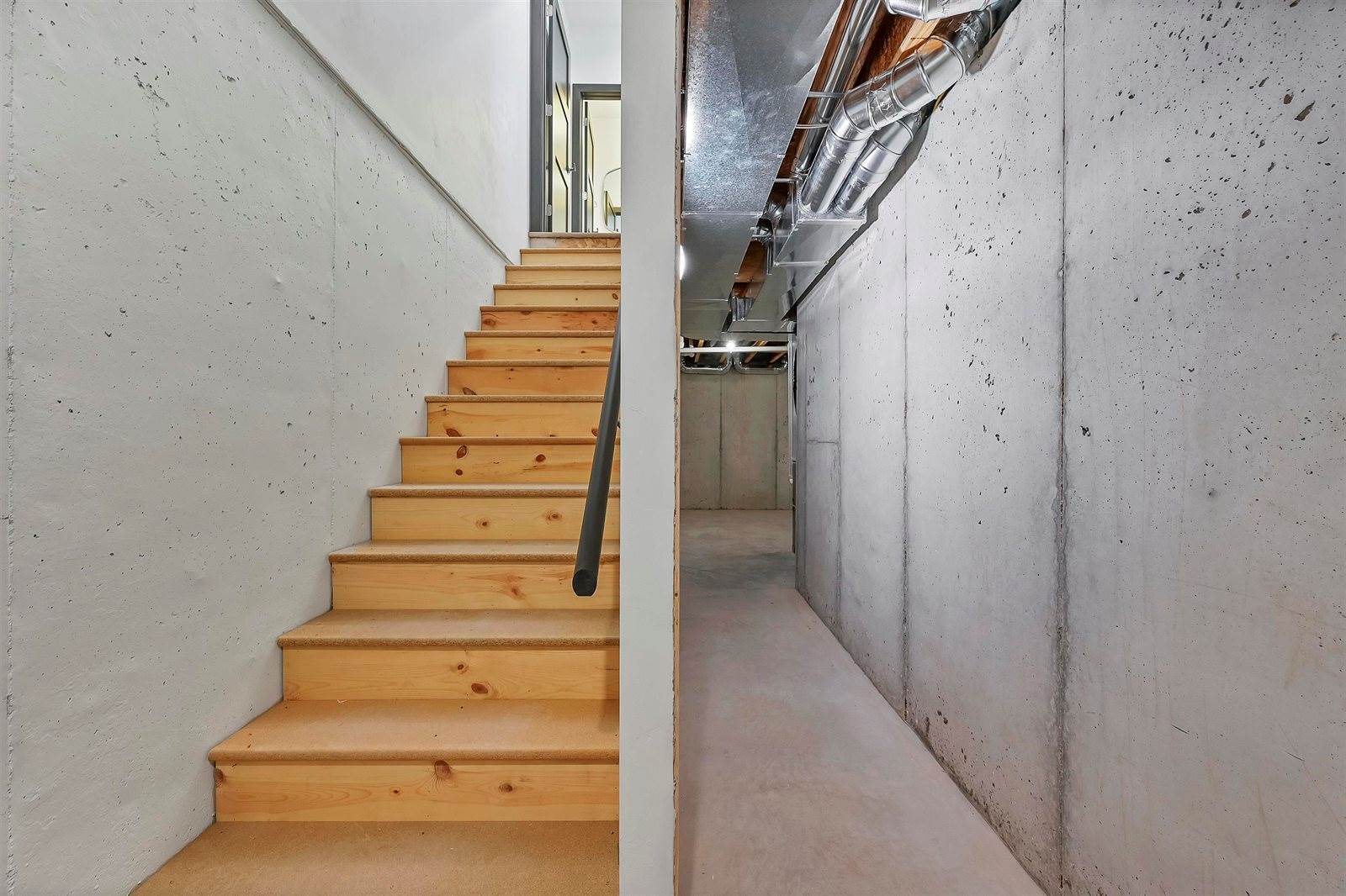 486 Aldon Circle, Green Bay, WI 54304