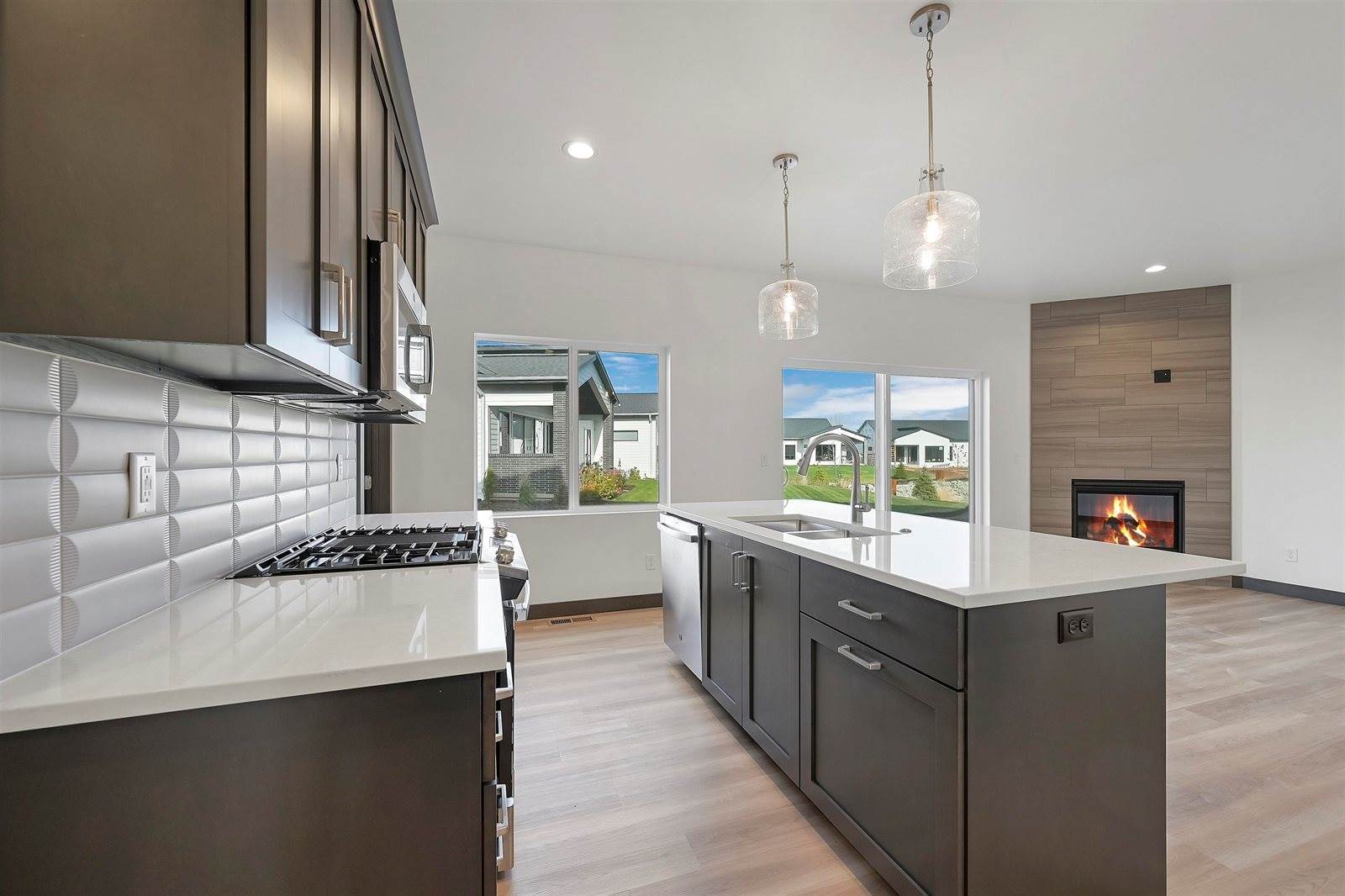 486 Aldon Circle, Green Bay, WI 54304