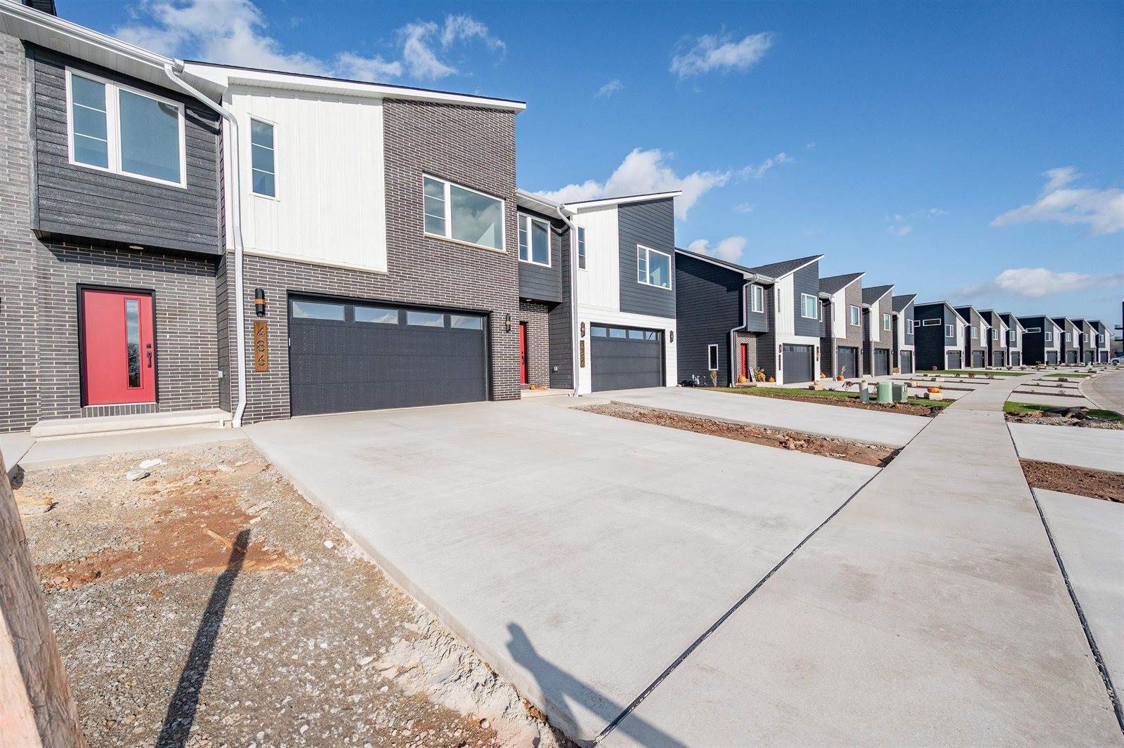 486 Aldon Circle, Green Bay, WI 54304