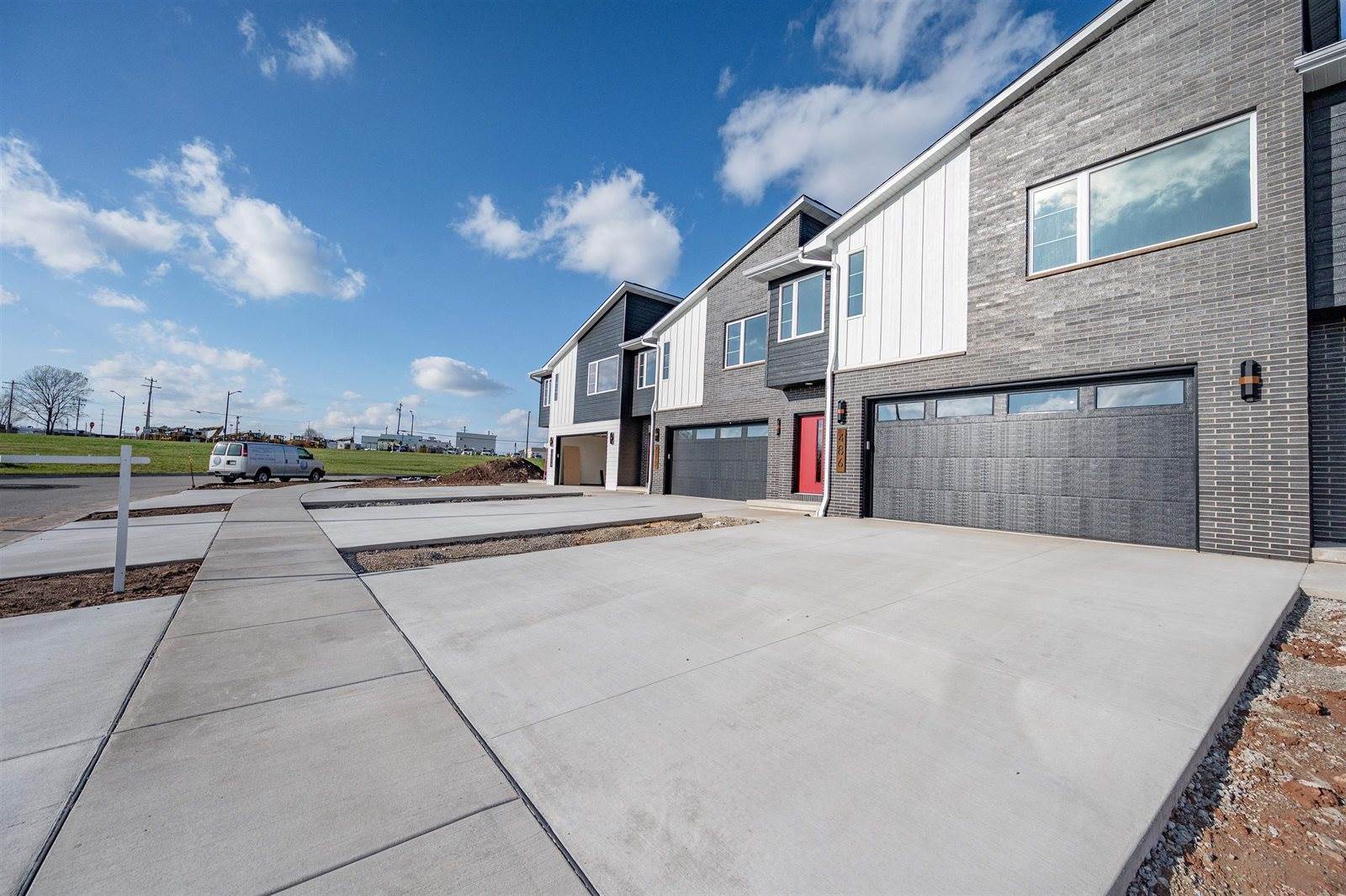 486 Aldon Circle, Green Bay, WI 54304