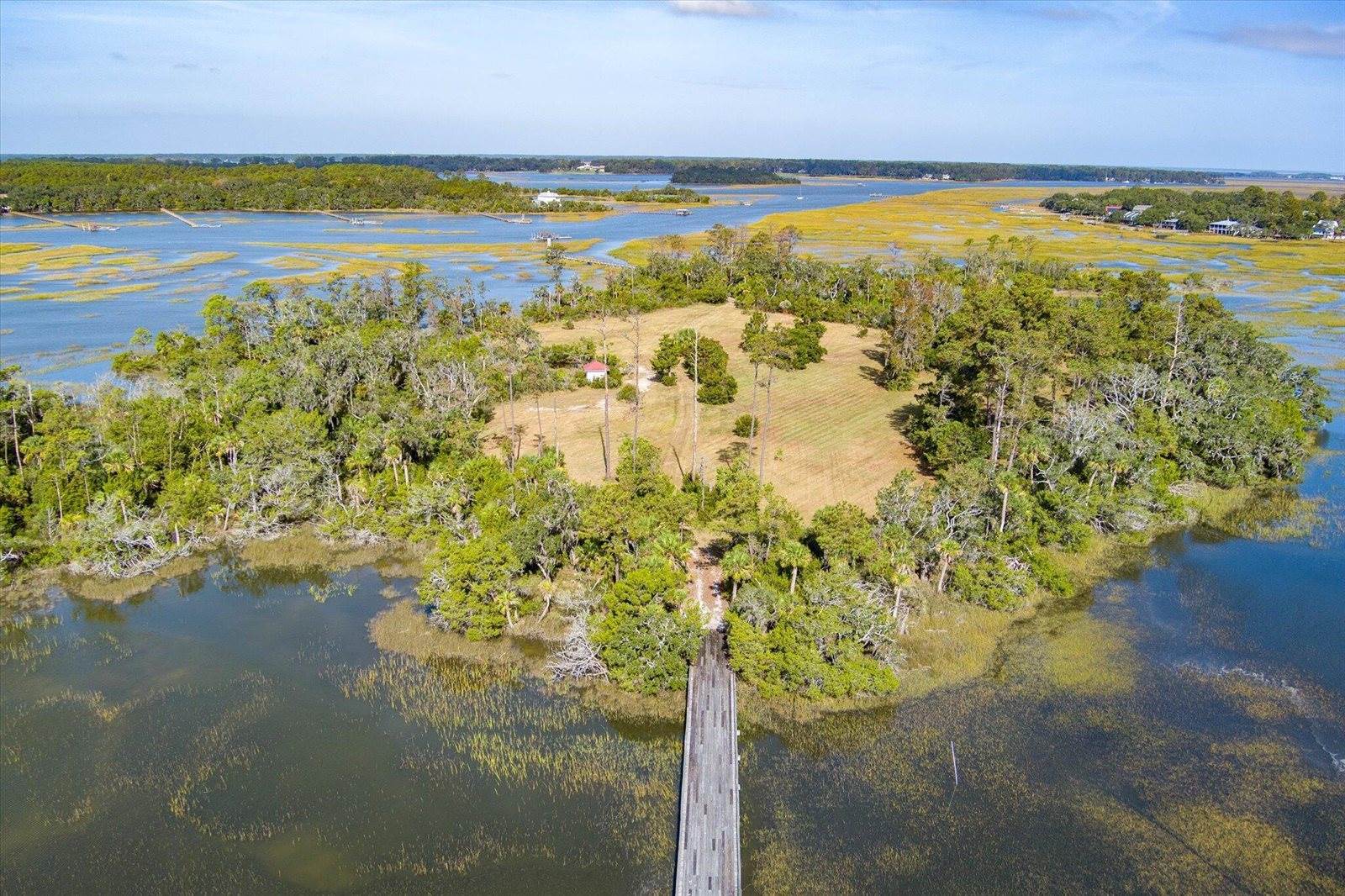 40 Steady Gittin It Lane, Saint Helena Island, SC 29920