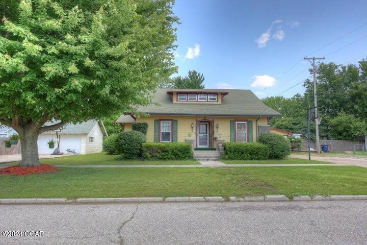 1418 Cleveland Avenue, Baxter Springs, KS 66713