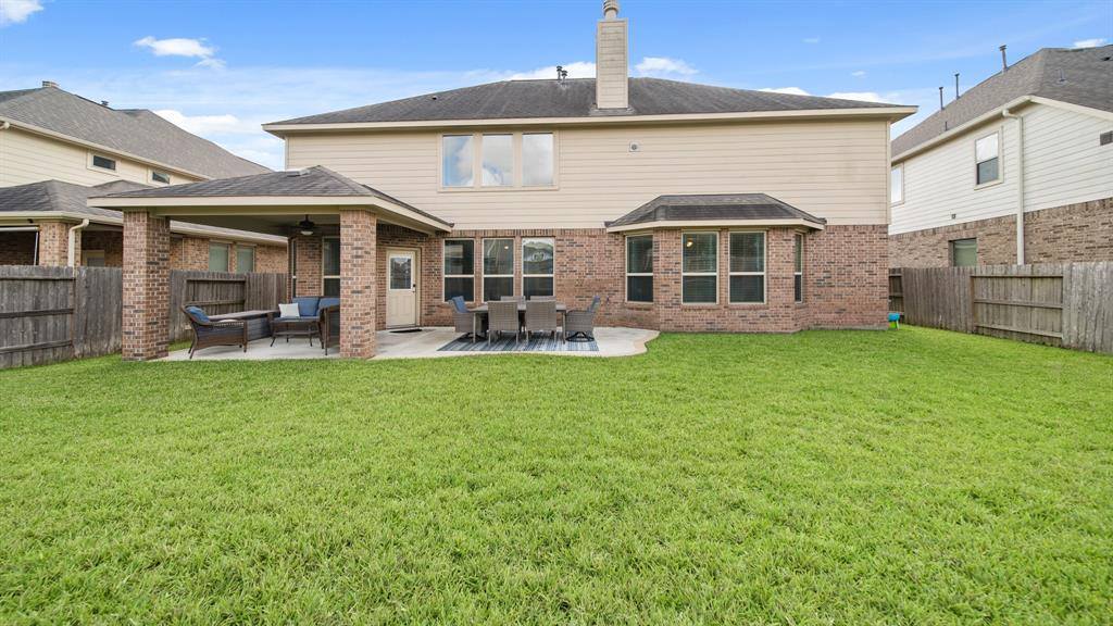 6227 Garden Lakes Lane, Sugar Land, TX 77479