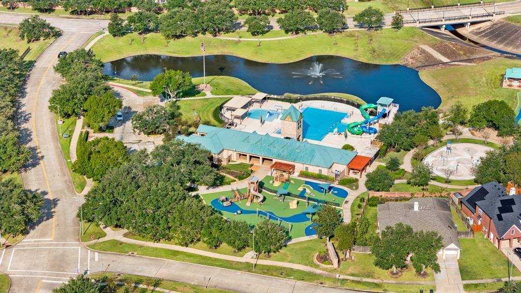 6227 Garden Lakes Lane, Sugar Land, TX 77479