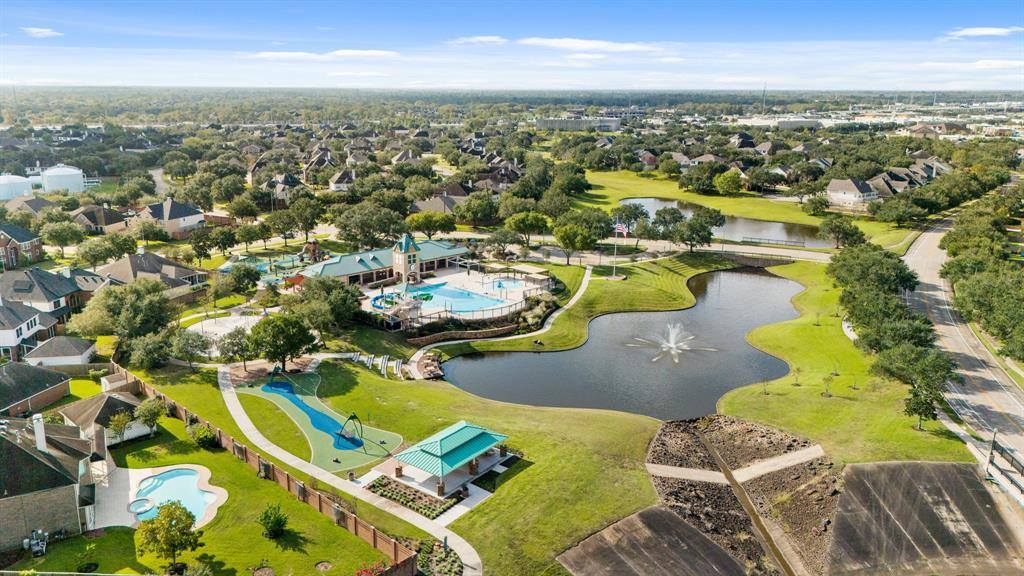 6227 Garden Lakes Lane, Sugar Land, TX 77479