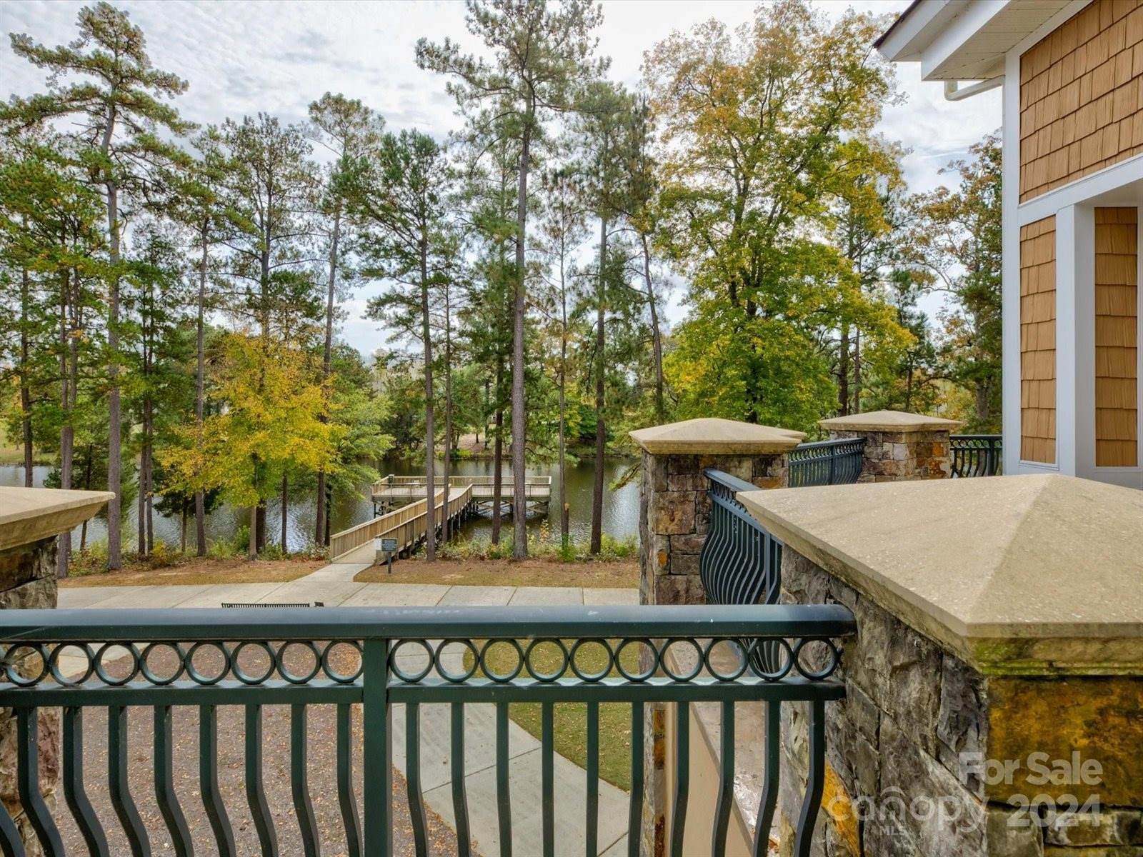 9207 Whistling Straits Drive, Fort Mill, SC 29707