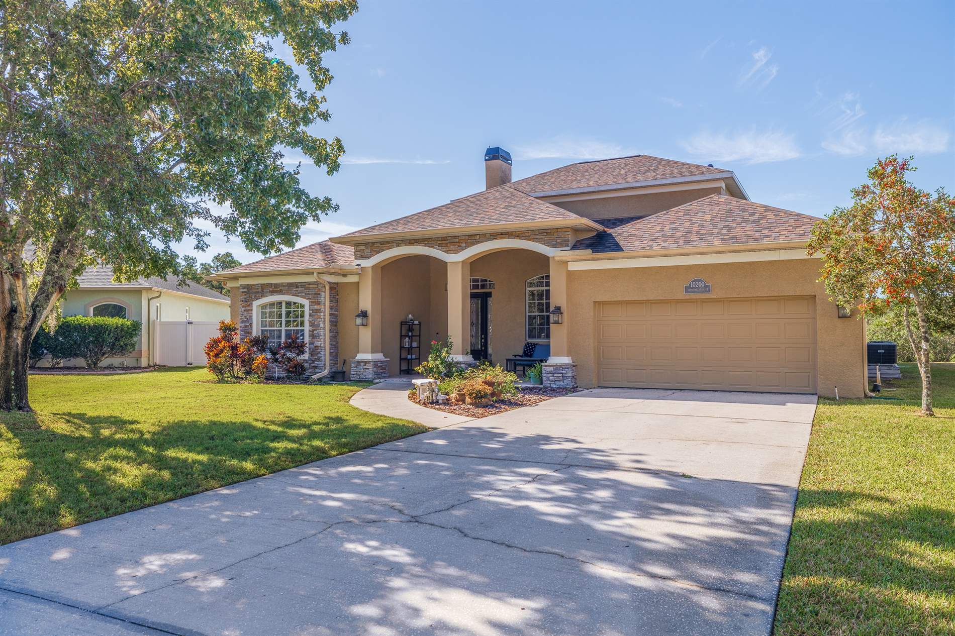 10200 Shooting Star Ct, New Port Richey, FL 34655