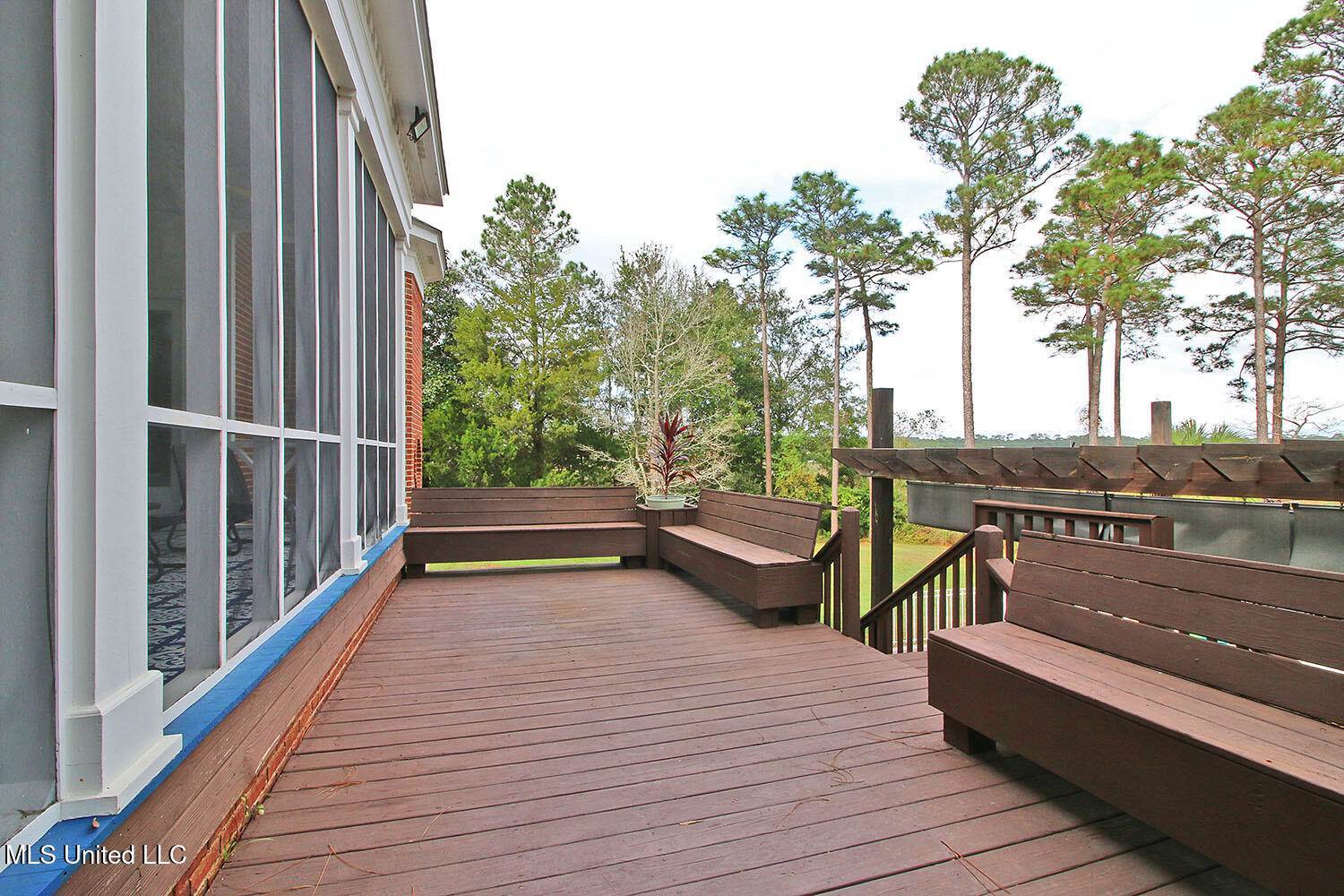 4033 Dunsinane Street Avenue, Ocean Springs, MS 39564