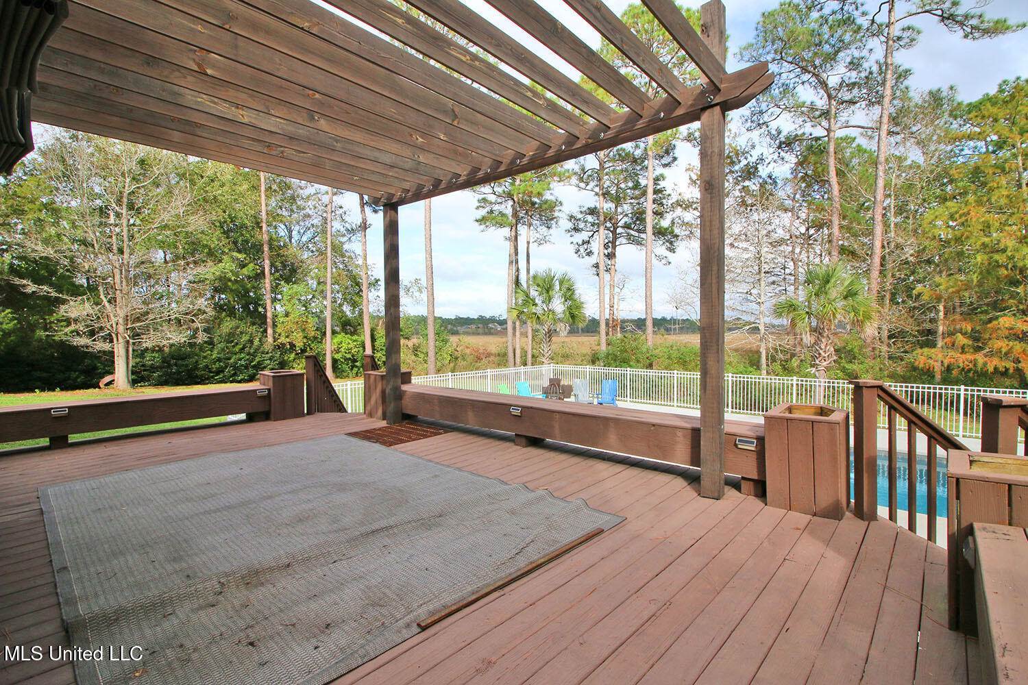 4033 Dunsinane Street Avenue, Ocean Springs, MS 39564