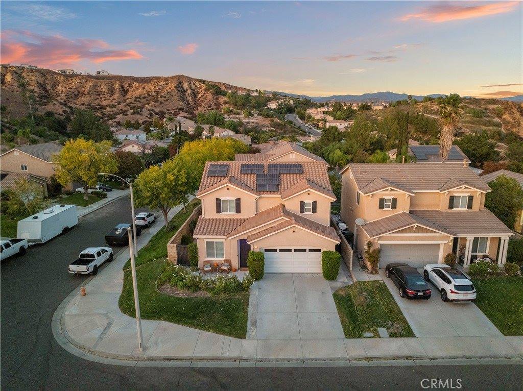 28227 Somerset Court, Castaic, CA 91384