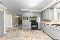 40449 Kathy St, Gonzales, LA 70737