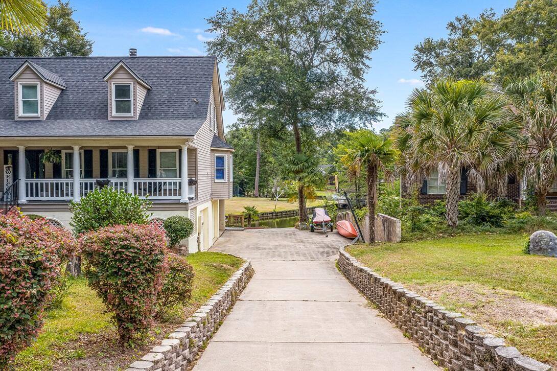 329 Santee Drive, Santee, SC 29142