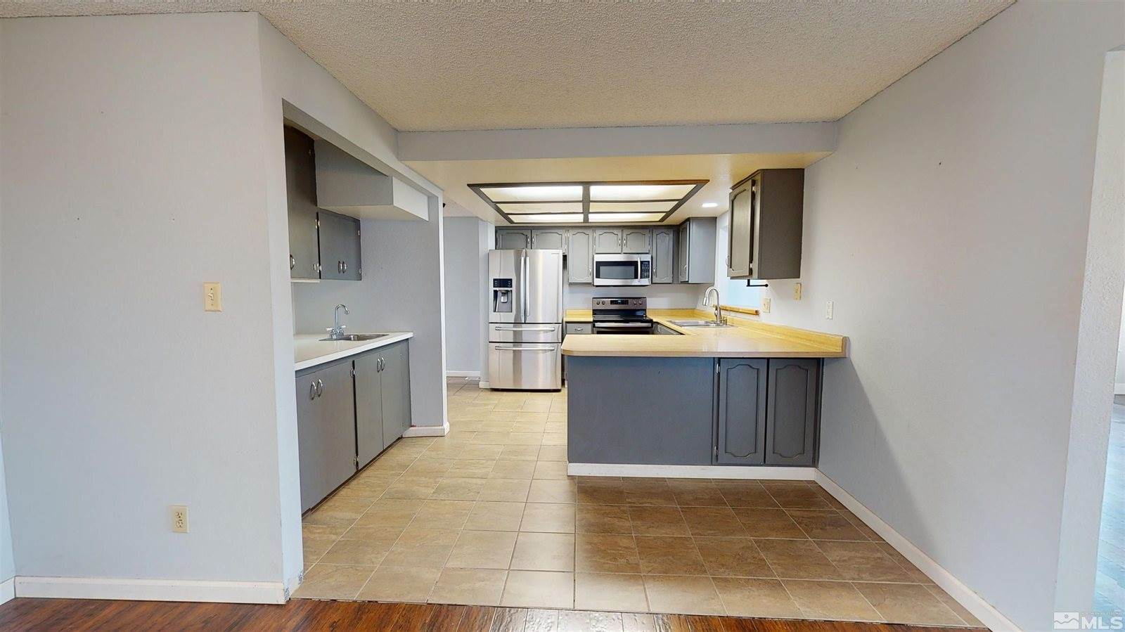 5065 Offenhauser Dr, Winnemucca, NV 89445