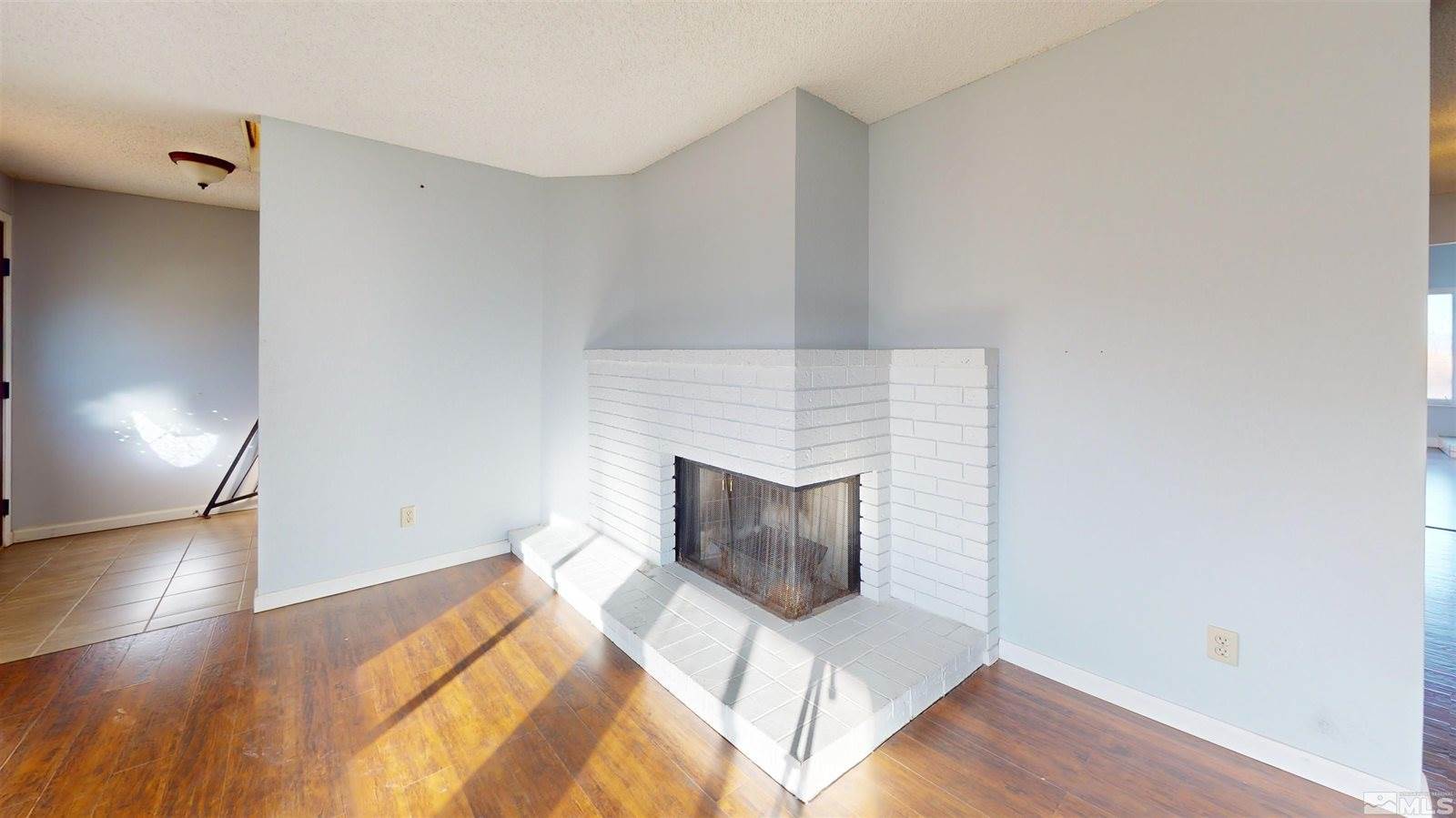 5065 Offenhauser Dr, Winnemucca, NV 89445