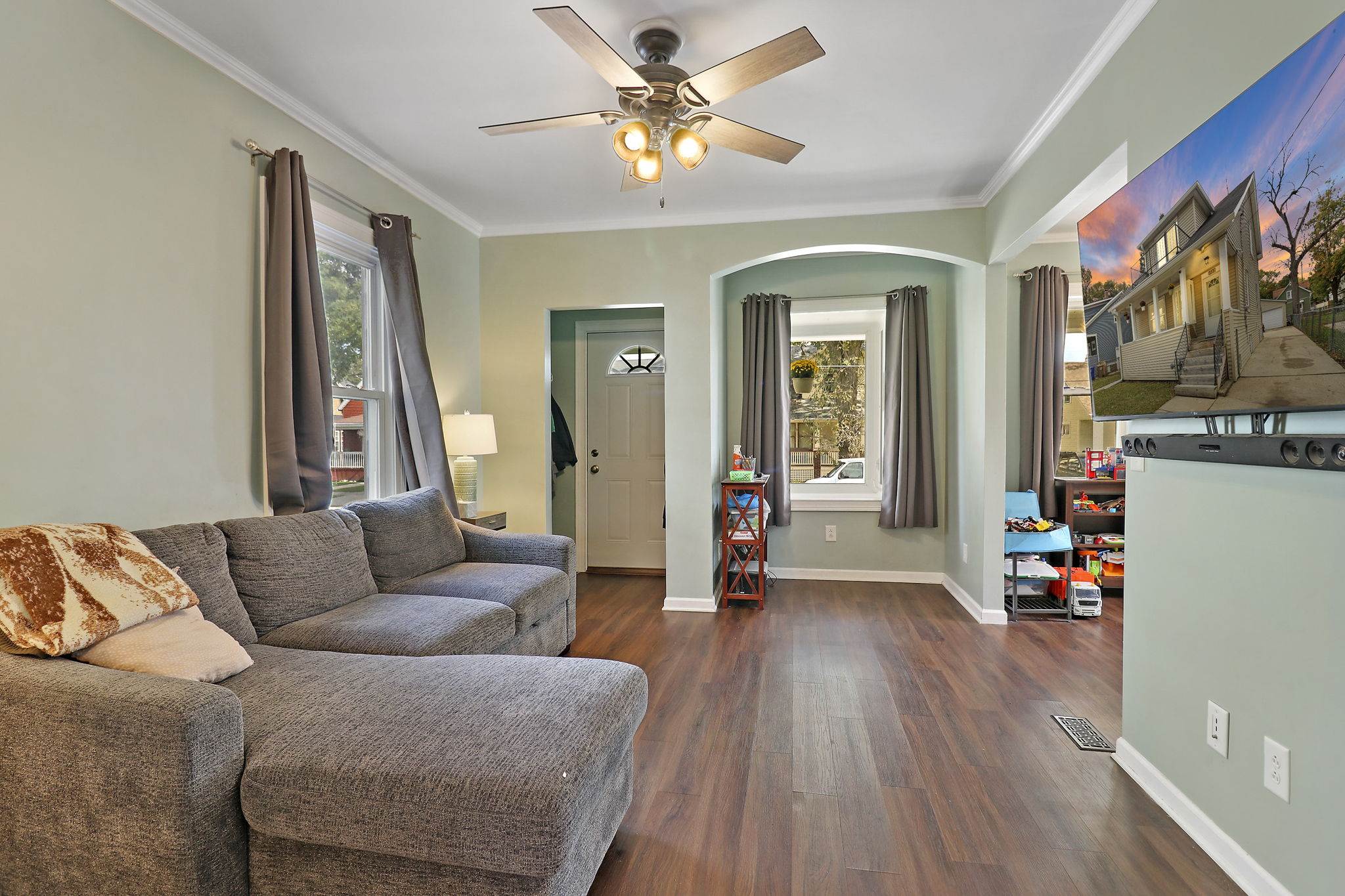 6620 19th Ave, Kenosha, WI 53143