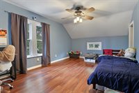 6620 19th Ave, Kenosha, WI 53143