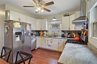 6620 19th Ave, Kenosha, WI 53143