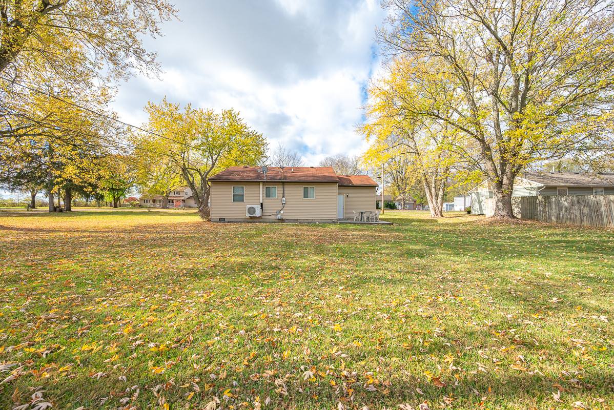 81 3rd Avenue SW, Etna, OH 43062