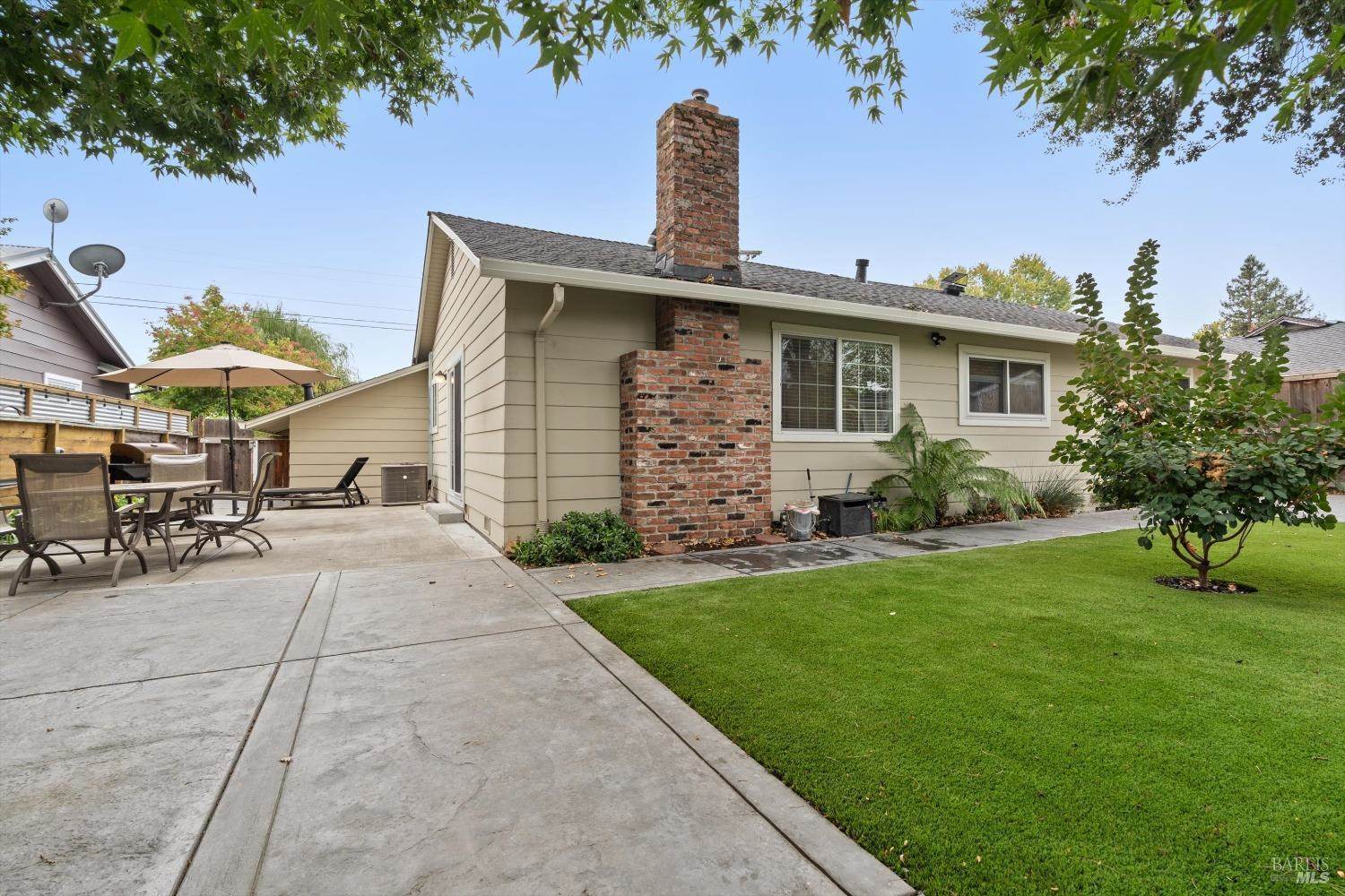 3615 Princeton Drive, Santa Rosa, CA 95405