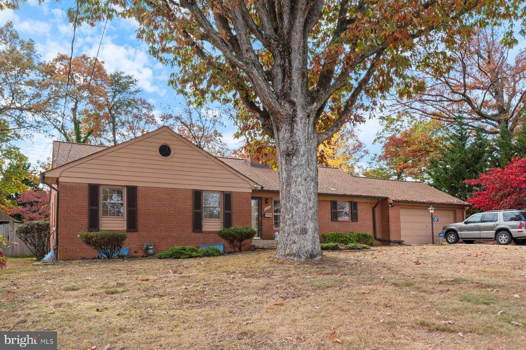 7107 Kempton Road, Lanham, MD 20706