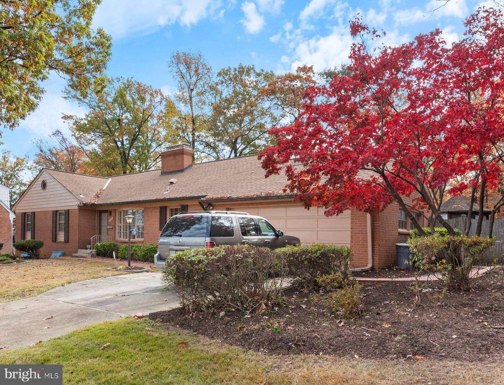 7107 Kempton Road, Lanham, MD 20706