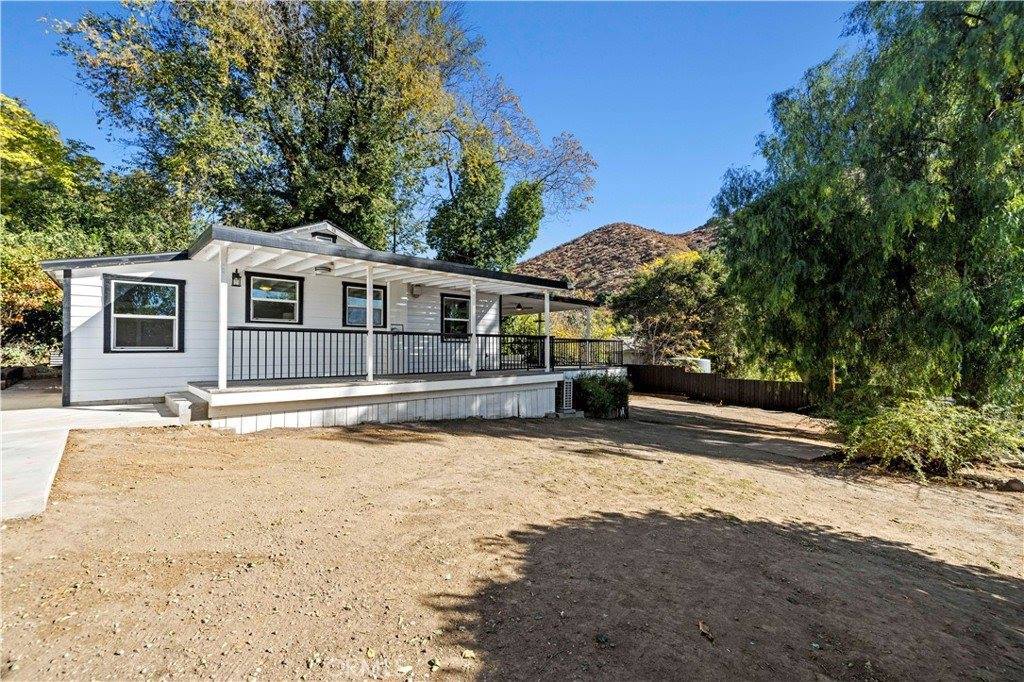 13224 Chrisco Street, Agua Dulce, CA 91390