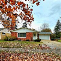 2914 Deindorfer Street, Saginaw, MI 48602