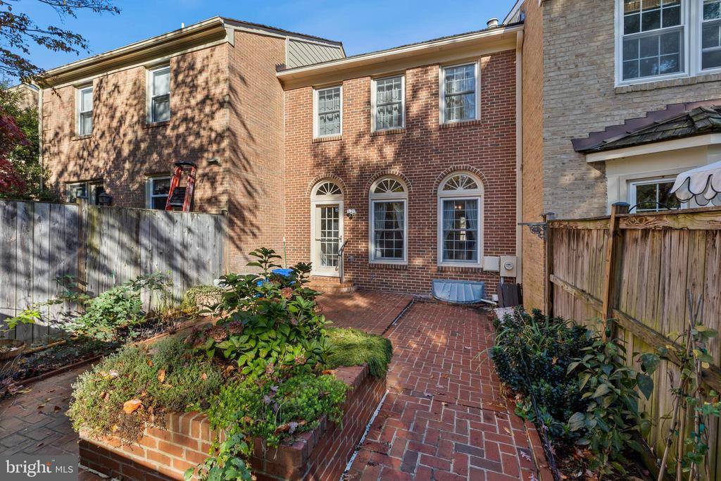 15308 Manor Village Lane, Rockville, MD 20853