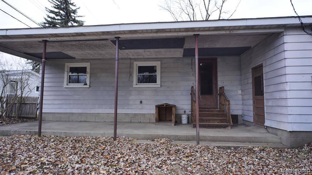 316 Monroe Street, Webberville Village, MI 48892