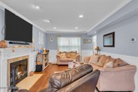 10 Crossbrooke Court, Howell, NJ 07731