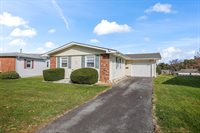 4 Longfellow Ct, Brick, NJ 08724