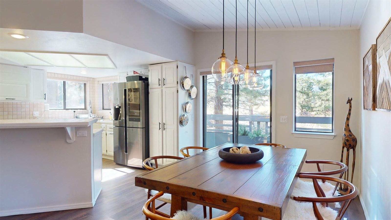 113 Trails End Rd., Mammoth Lakes, CA 93546