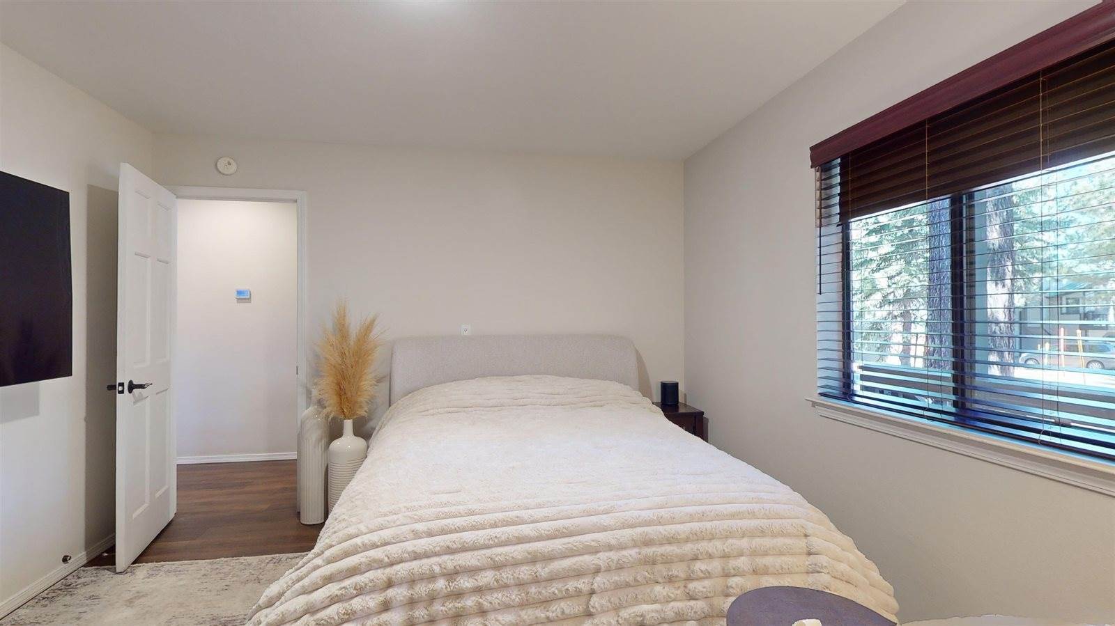 113 Trails End Rd., Mammoth Lakes, CA 93546