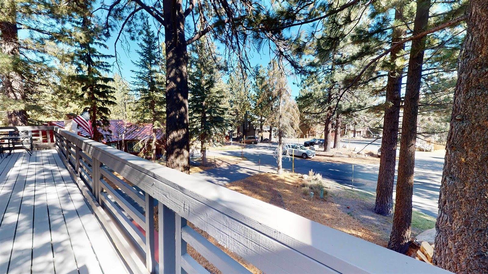 113 Trails End Rd., Mammoth Lakes, CA 93546