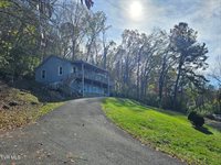 1000 Charlie Street, Elizabethton, TN 37643