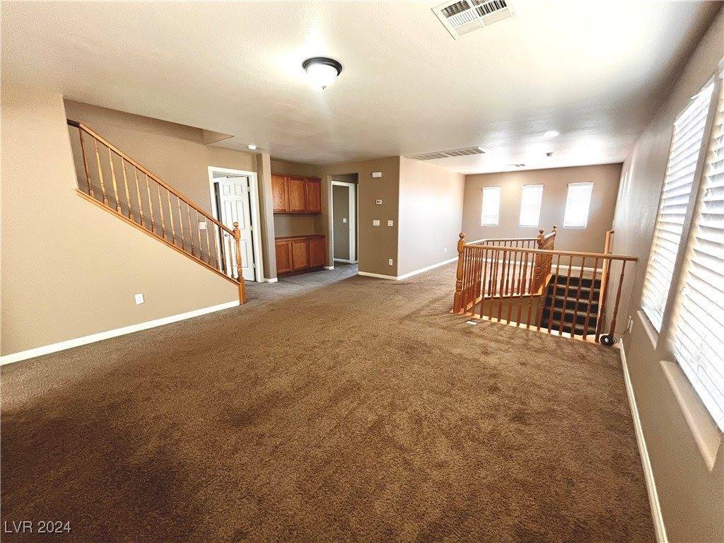 9115 Cedar Door Avenue, Las Vegas, NV 89148