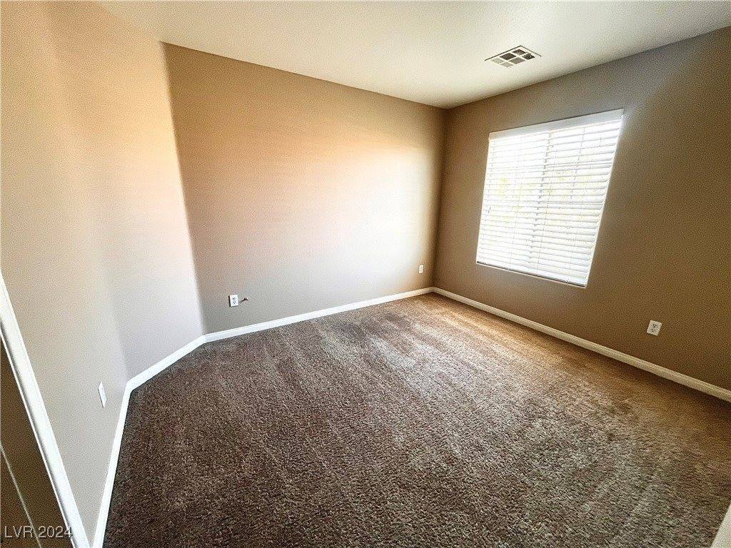 9115 Cedar Door Avenue, Las Vegas, NV 89148