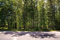 1079 W Queens Way, Nekoosa, WI 54457