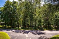 1079 W Queens Way, Nekoosa, WI 54457